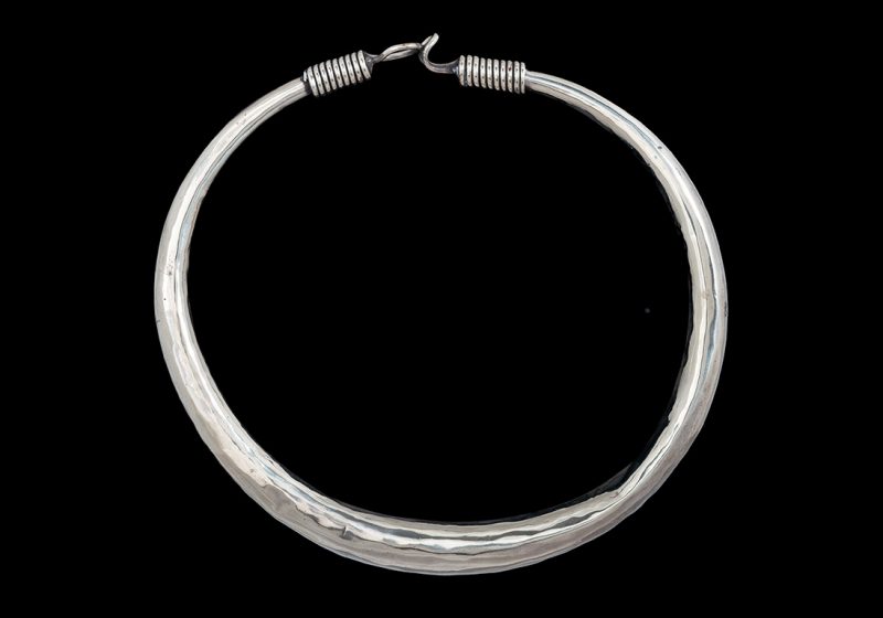 A Miao Silvered Metal Hollow Torque Necklace With A Coiled Band At The Top Of Each Side. China