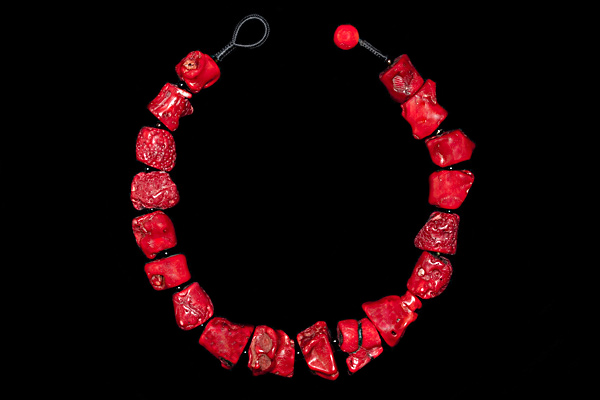 Red Dyed Sea Bamboo Irregular Barrels Necklace