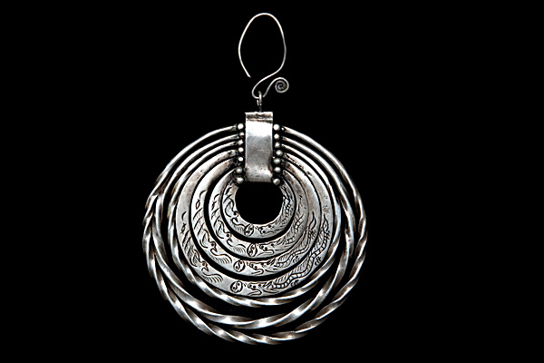 Miao Silver/Aluminium Seven Decorated Looped Bands Pendant