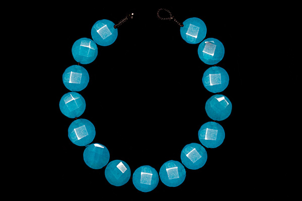 Dark Turquoise Dyed Agate Facetted Circular Beads Necklace