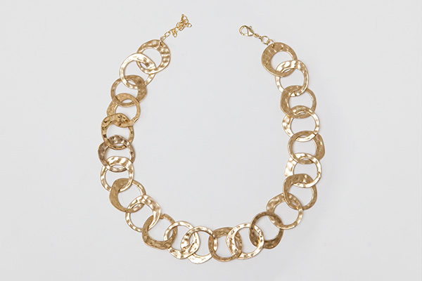 Golden Metal Flat Battered Irregular Circular Links Necklace