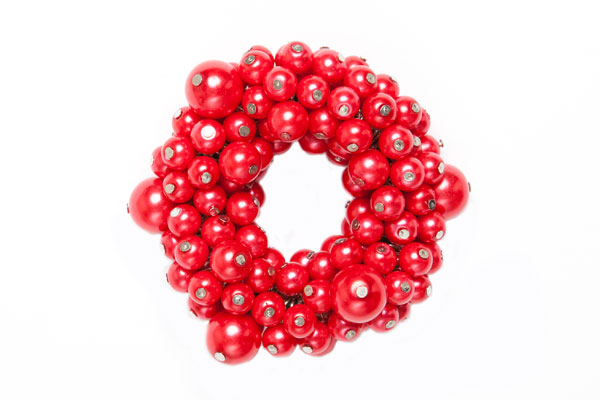 Red Dyed Silvered Metal Mixed Sized Round Hollow Beads Elasticated Bracelet