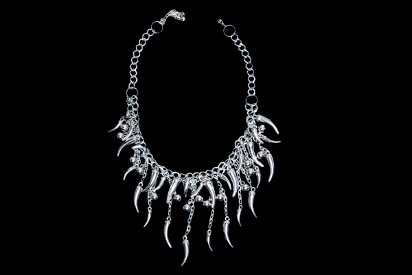 Silvered Metal Chain Links Two Strand Necklace With Chilly Drops And Round Beads Pendants