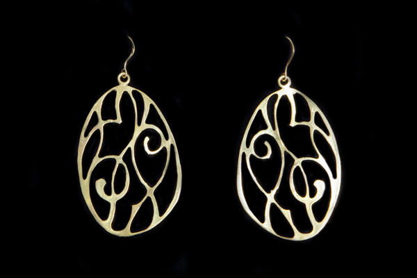 Gold Plated Large Flat Oval 'Leaf Pattern' Filigree Drops Earrings
