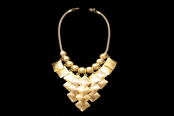 Golden Metal Diamond Shaped Drops With Round Beads Spacers On A Golden Metal Snake Links Necklace