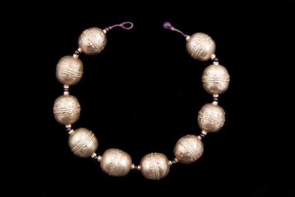 Ethiopian Large Silvered Metal Round Ridged Beads And Amethyst Round Spacers Necklace
