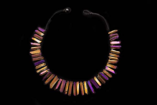 A Necklace Of Gold And Purple Electroplated Rock Crystal Graduated Facetted Drops Necklace