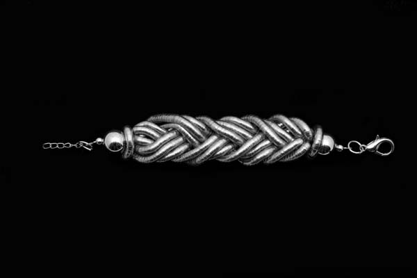 Matt Silvered Metal Interlocking Flexible Bands Wide Bracelet