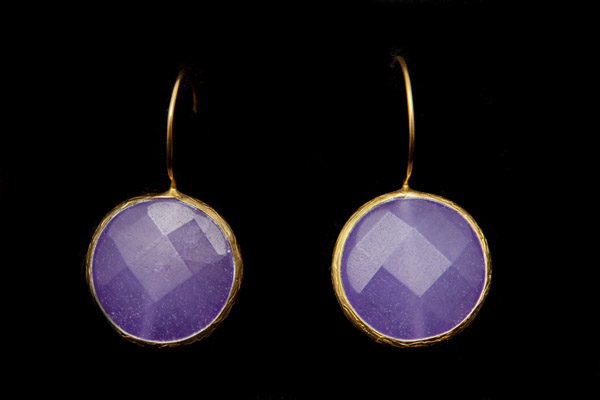 A Pair Of Mauve Dyed Agate Facetted Circular Drop Earrings With Gold Plated Rims And Wire  Hooks