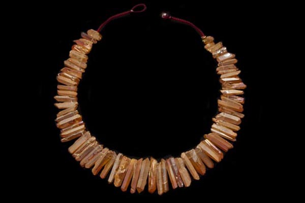 A Golden Electroplated Rock Crystal Graduated Facetted Drops Necklace