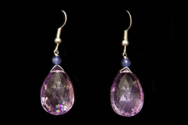 Brazilian Amethyst Facetted Teardrops Earrings With A Small Round Iolite Bead At The Top