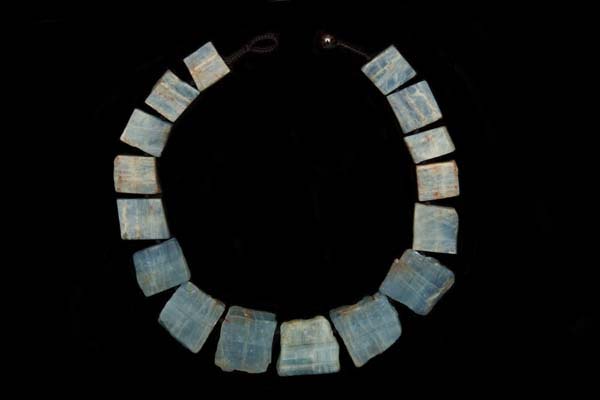 A Necklace Of Sixteen Brazilian Blue Aquamarine Large Square And Rectangular Thick Graduated Drops