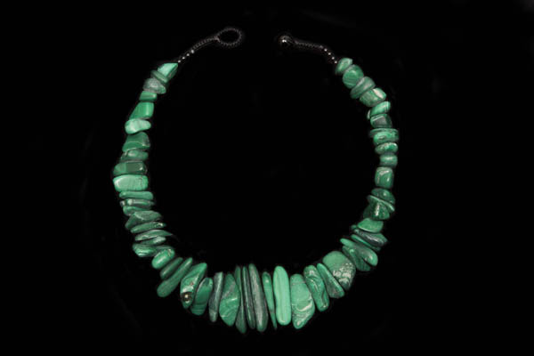 A Malachite Narrow Tumbled Graduated Irregular Shaped Drops Necklace  With Small Black Agate Round Beads