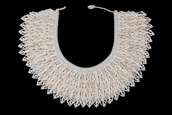 A New Guinea Braided White Rope Curved Necklace, With Four Overlapping Bands Of White Shell Slices