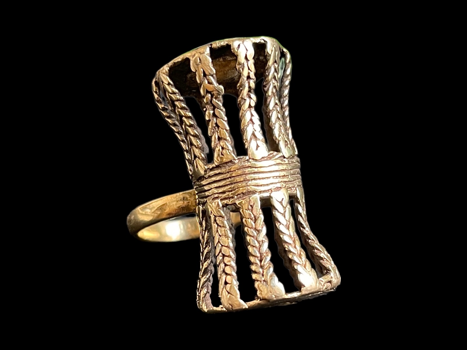 A Baule Brass Adjustable Open Band Ring, With A Hollow Filigree Patterned Drum Top. Ivory Coast, West Africa. - Image 2