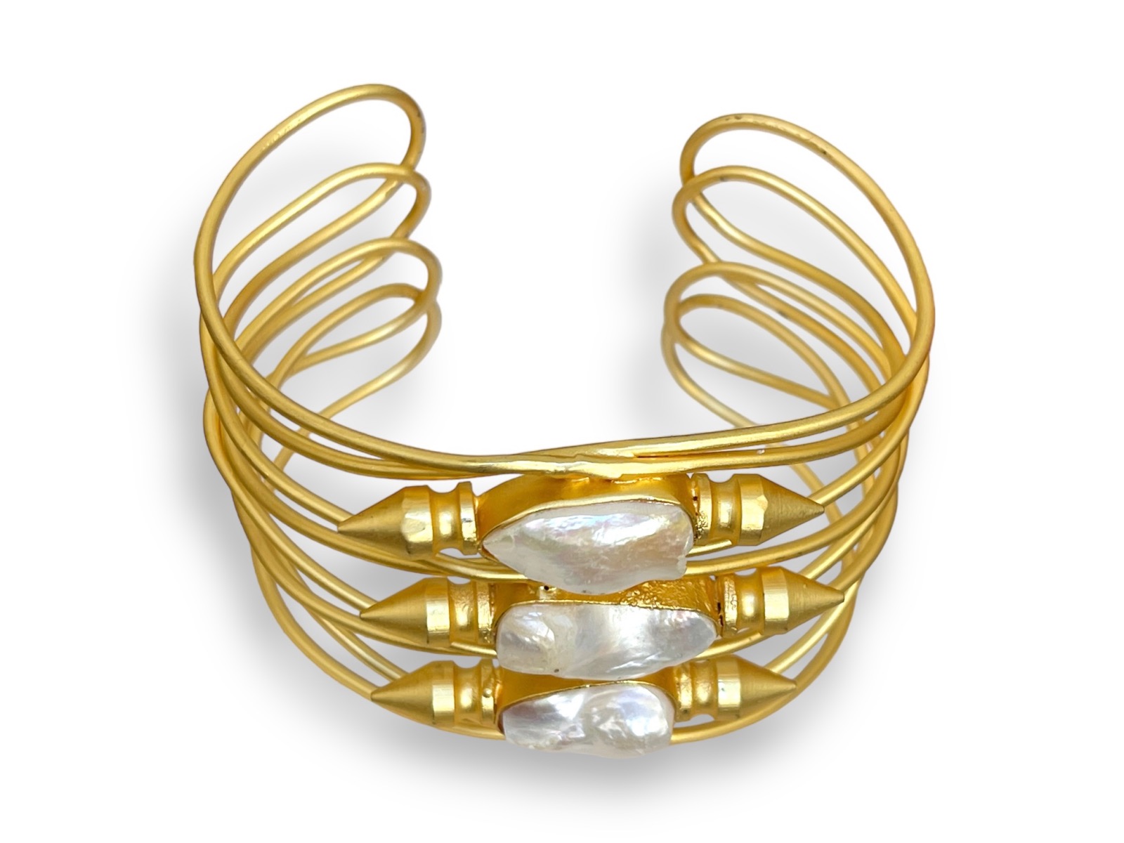 A Gold Plated Open Cuff Of Four Curved Bands, Decorated With Three White Baroque Freshwater Pearls, Each Set In A Gold Plated Patterned Frame. - Image 3