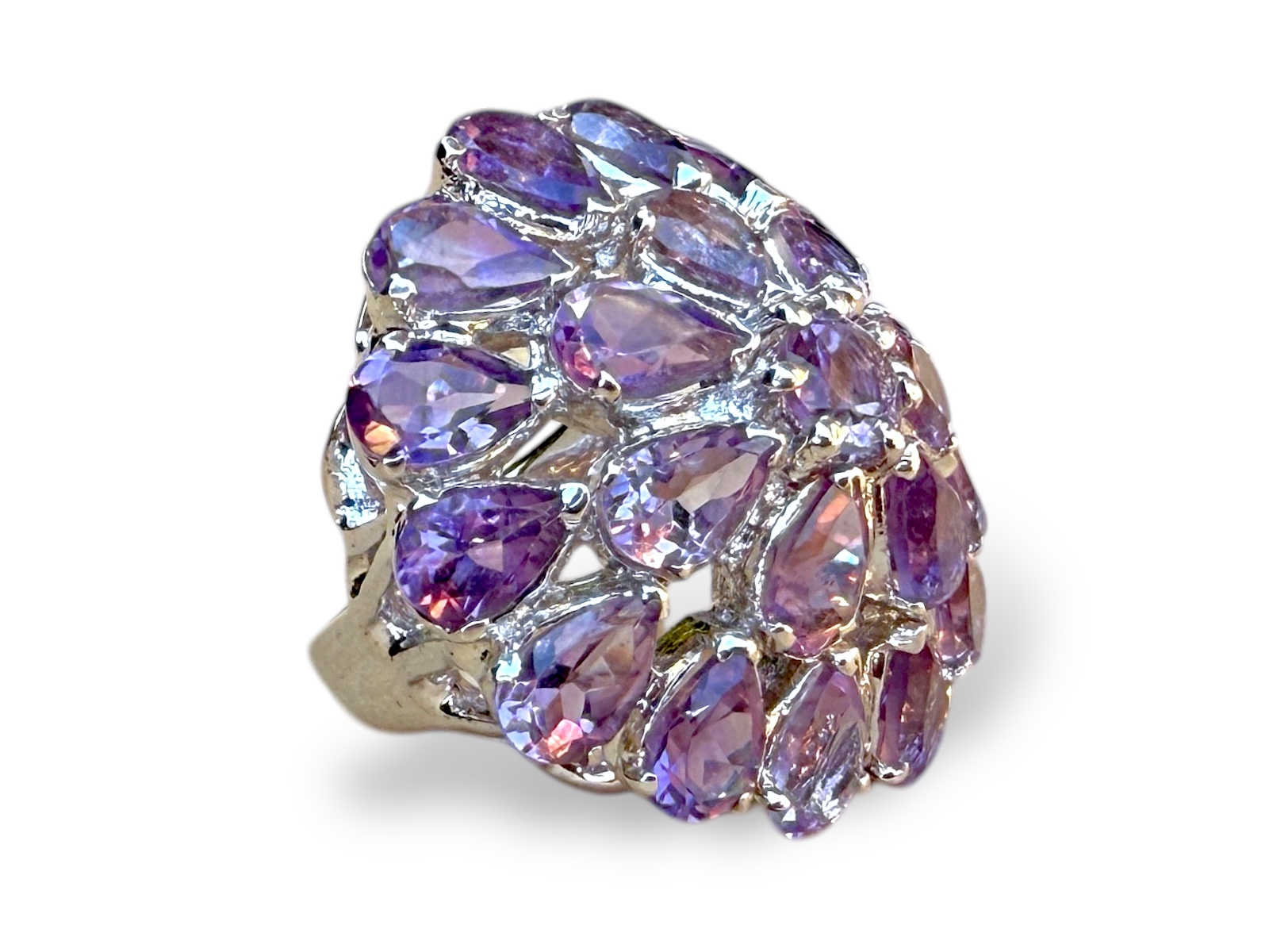 A Silver Ring With A Domed Circular Top, Inlaid With Amethyst Small Facetted Teardrop Beads And One Facetted Circular Bead. - Image 2