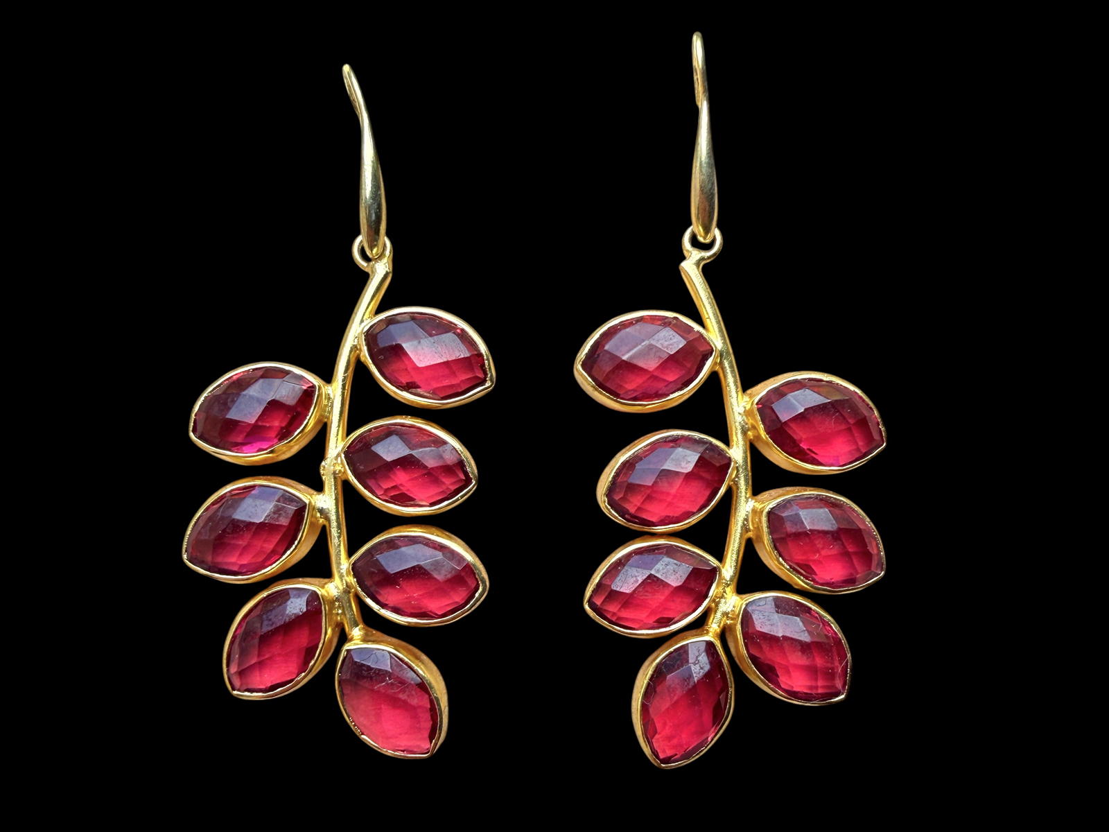 A Pair Of Gold Plated Earrings, Each With Seven 'Leaves' Of Red Facetted Glass Pointed Oval Inlays.