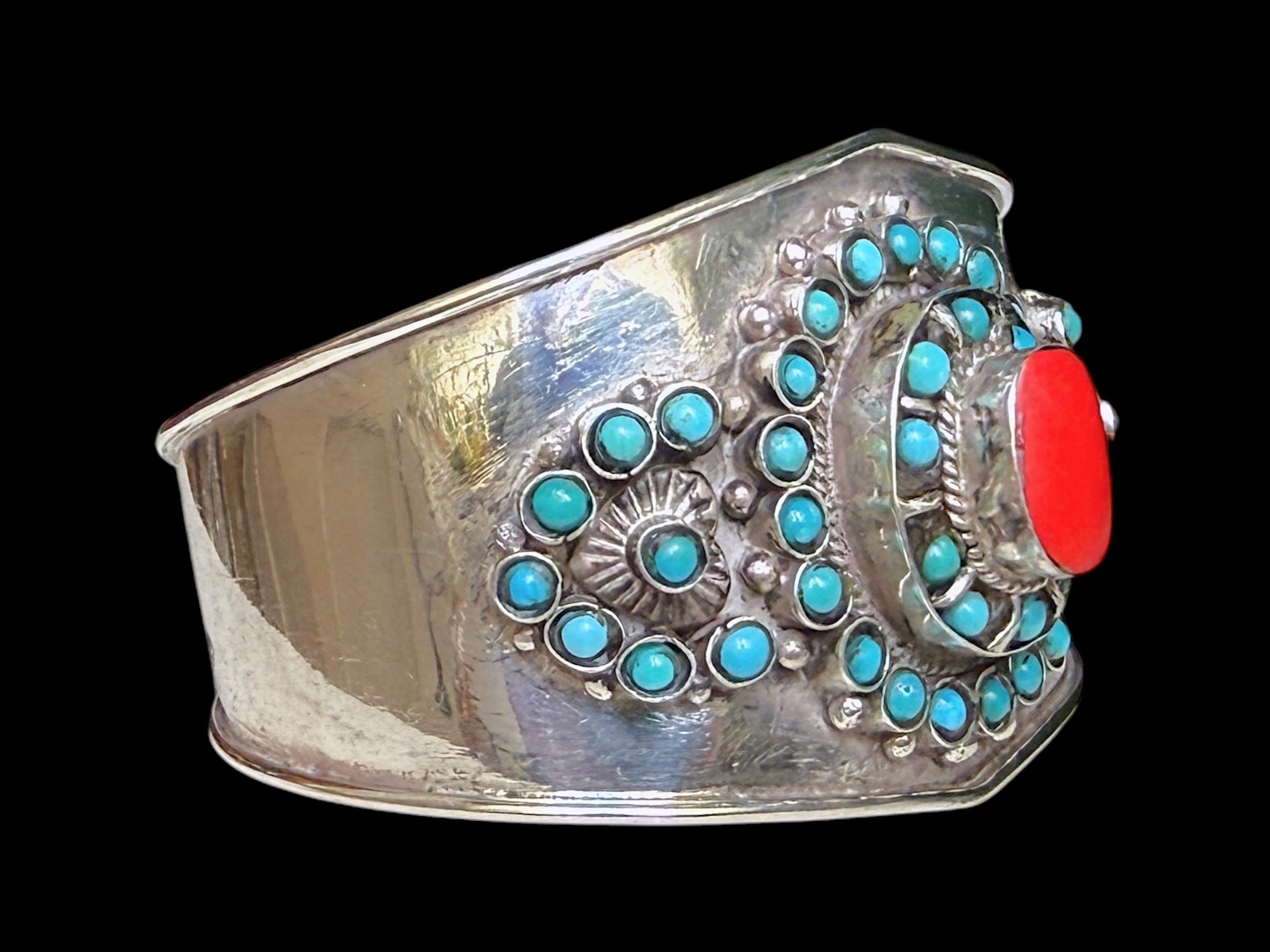 An Afghan Silver Plated Bangle Inlaid With Small Turquoise Round Beads And A Cornelian Cabochon. - Image 2